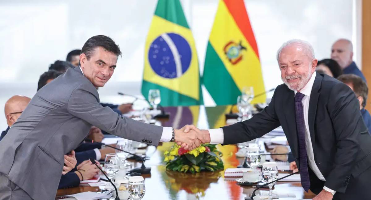Brasil e Bolívia assinam acordos para ampliar fornecimento de gás e integração elétrica