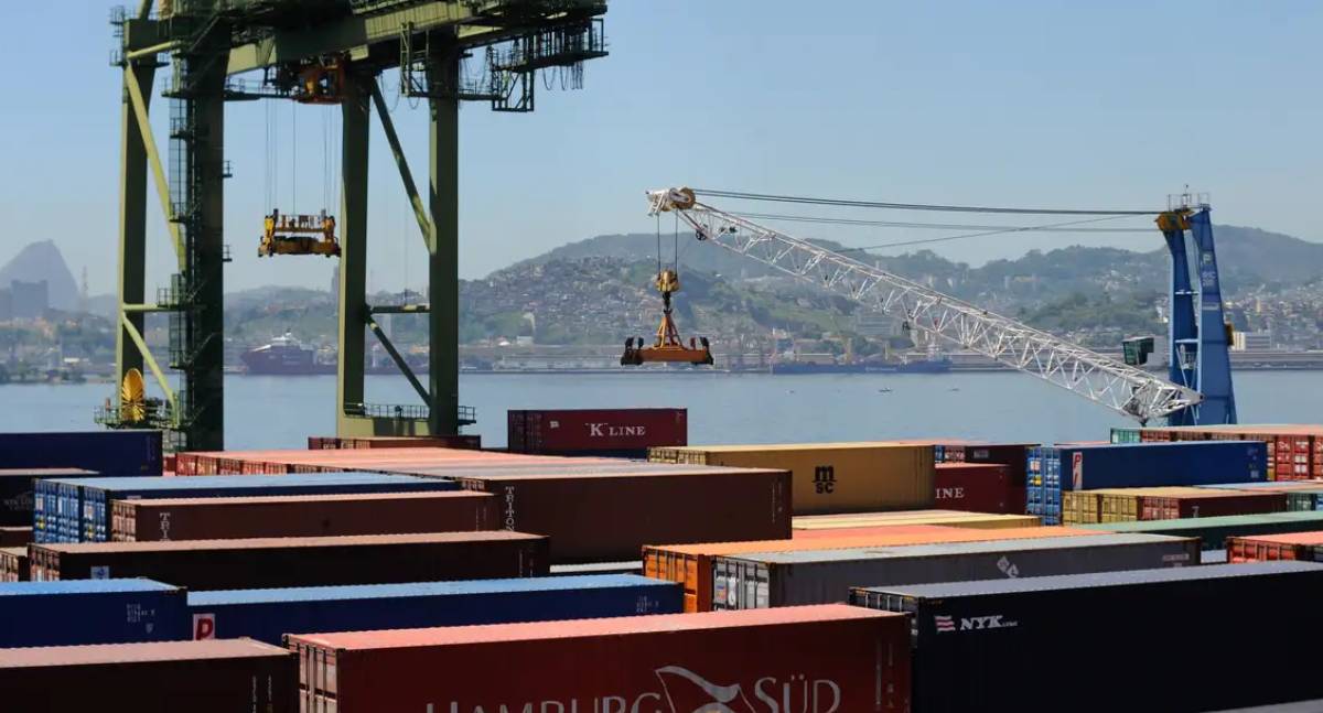 Brasil e China negociam novas regras para inspeção de cargas de soja