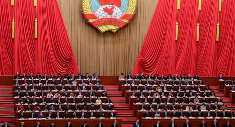 China estende manutenção de taxas de juros pelo décimo mês seguido