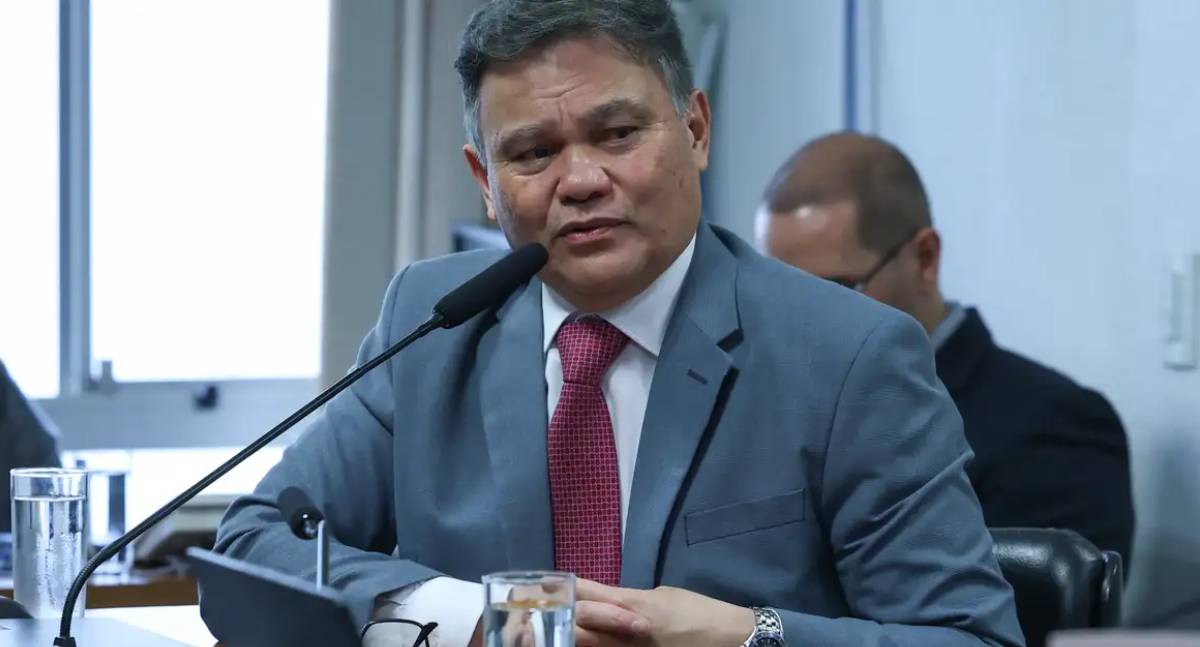 Classificação de facções como terroristas pelos EUA ameaça soberania, alerta promotor