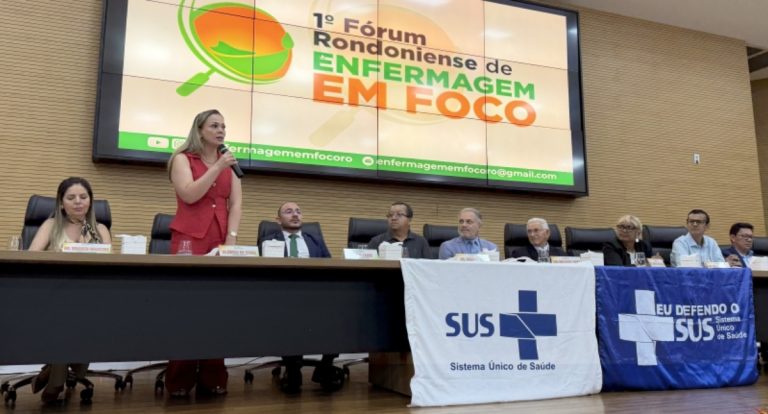 Cláudia de Jesus defende salários dignos para profissionais da saúde