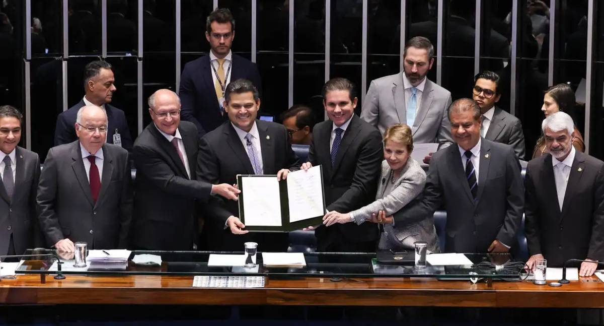 Congresso promulga acordo Mercosul-União Europeia após 26 anos de espera
