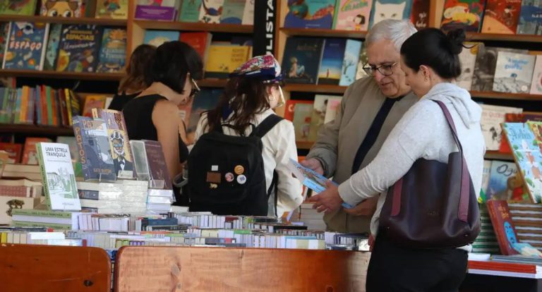 Consumo de livros no Brasil cresce e atinge 18% da população adulta
