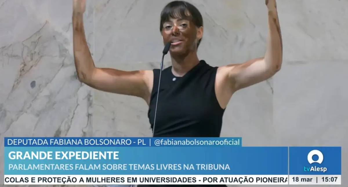 Deputada estadual faz blackface na Alesp em discurso contra Erika Hilton
