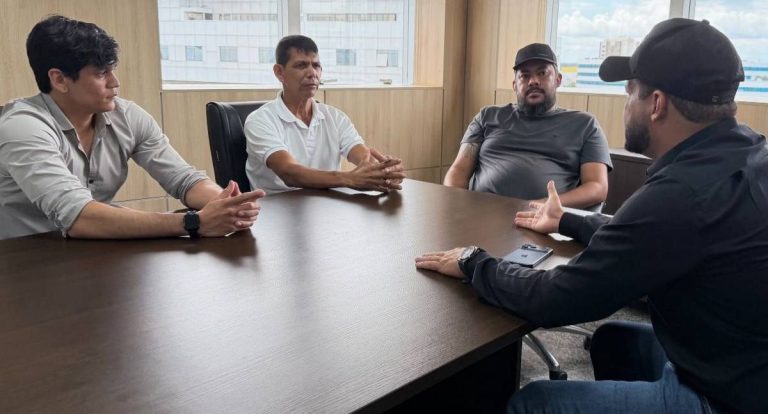 Deputado Edevaldo Neves recebe lideranças do Baixo Madeira para tratar demandas da região