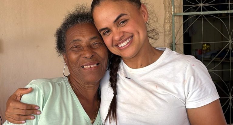 Dra. Taíssa celebra Dia das Mulheres com idosas de Guajará-Mirim em momento de valorização