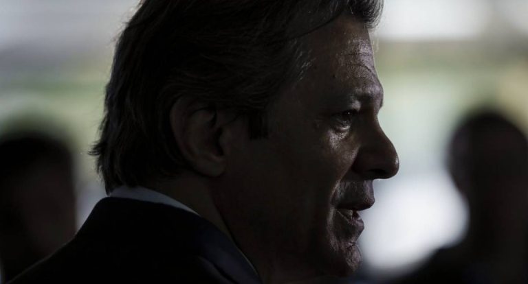 Fazenda tira de projeto de lei proposta para socorrer bancos em crise