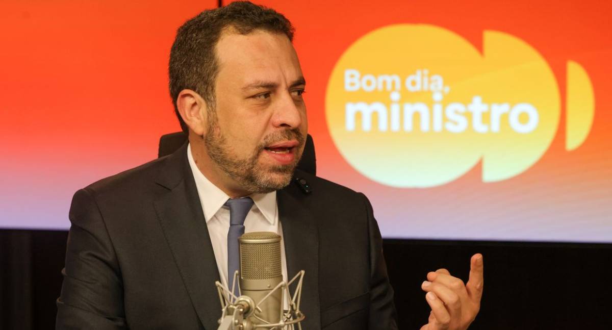 Governo federal ameaça urgência para votação do fim da escala 6x1