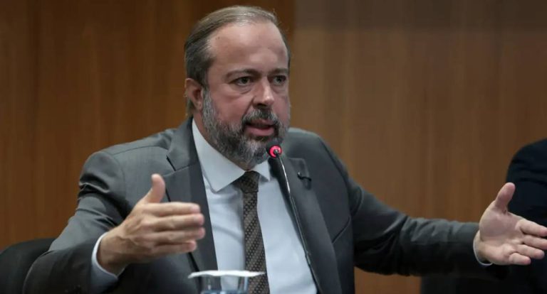 Governo Federal endurece fiscalização para conter reajustes abusivos nos combustíveis