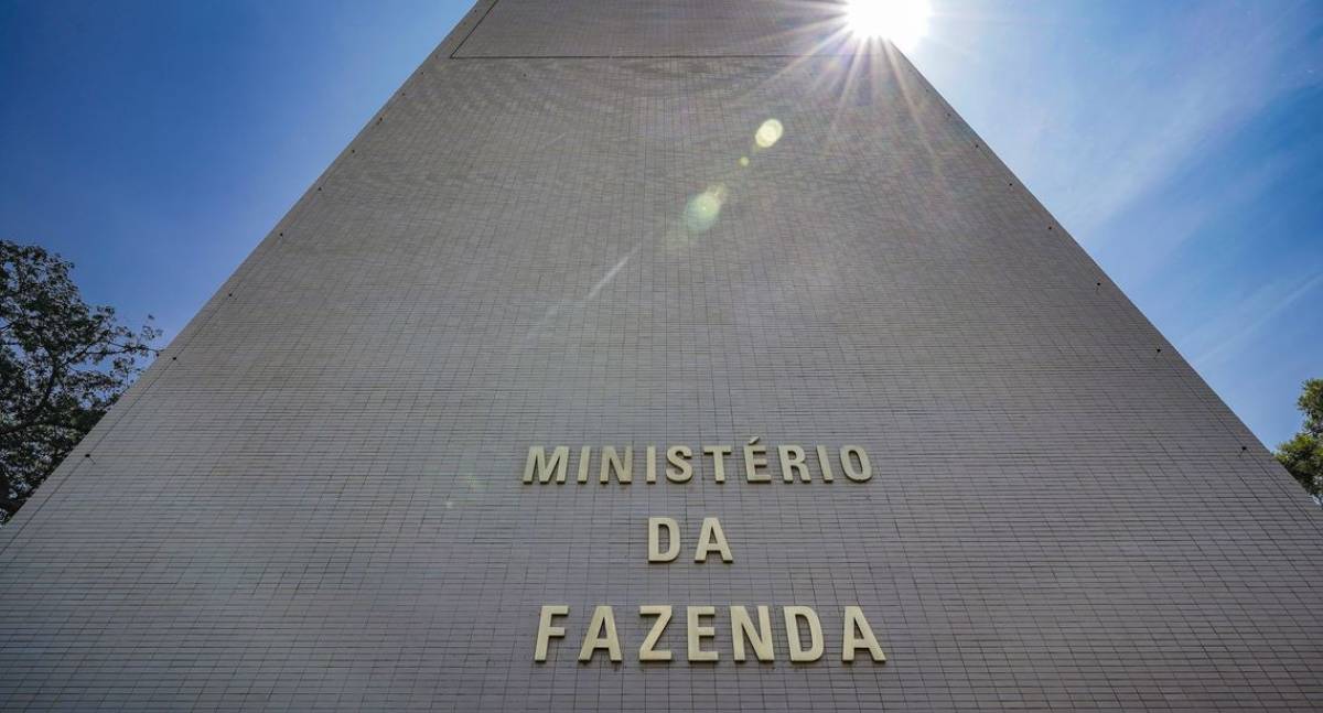 Governo projeta arrecadar R$ 4,4 bilhões com nova tributação de bets e fintechs