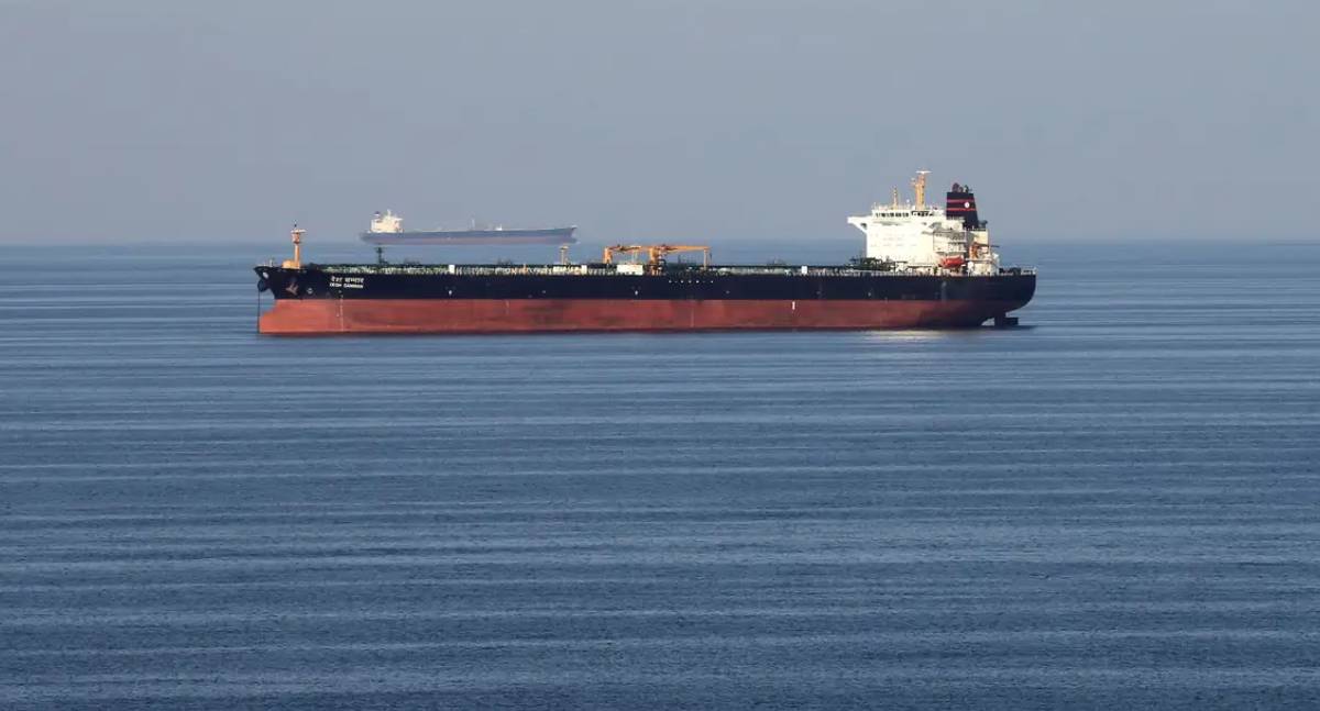 Irã autoriza trânsito de navios "não hostis" pelo Estreito de Ormuz