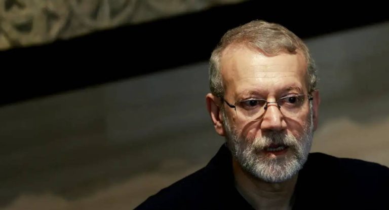 Irã confirma morte de Ali Larijani, chefe de segurança e figura central do regime