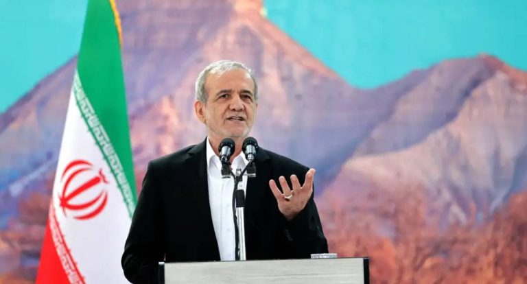 Irã pede intervenção do BRICS para conter ofensiva de EUA e Israel