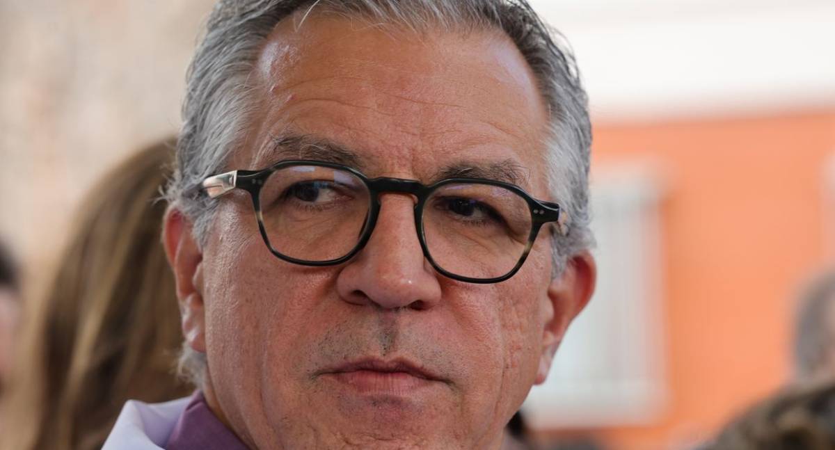 Ministério da Saúde monitora risco de desabastecimento de remédios devido à guerra no Irã