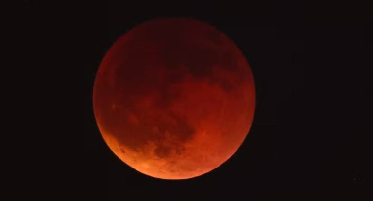 Moradores de Rondônia podem observar eclipse lunar nesta terça-feira