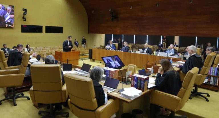 Moraes vota contra prorrogação da CPMI do INSS; placar está 3 a 1
