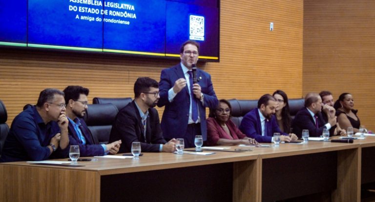 Pacto Legislativo de Rondônia promove qualificação para centenas de vereadores