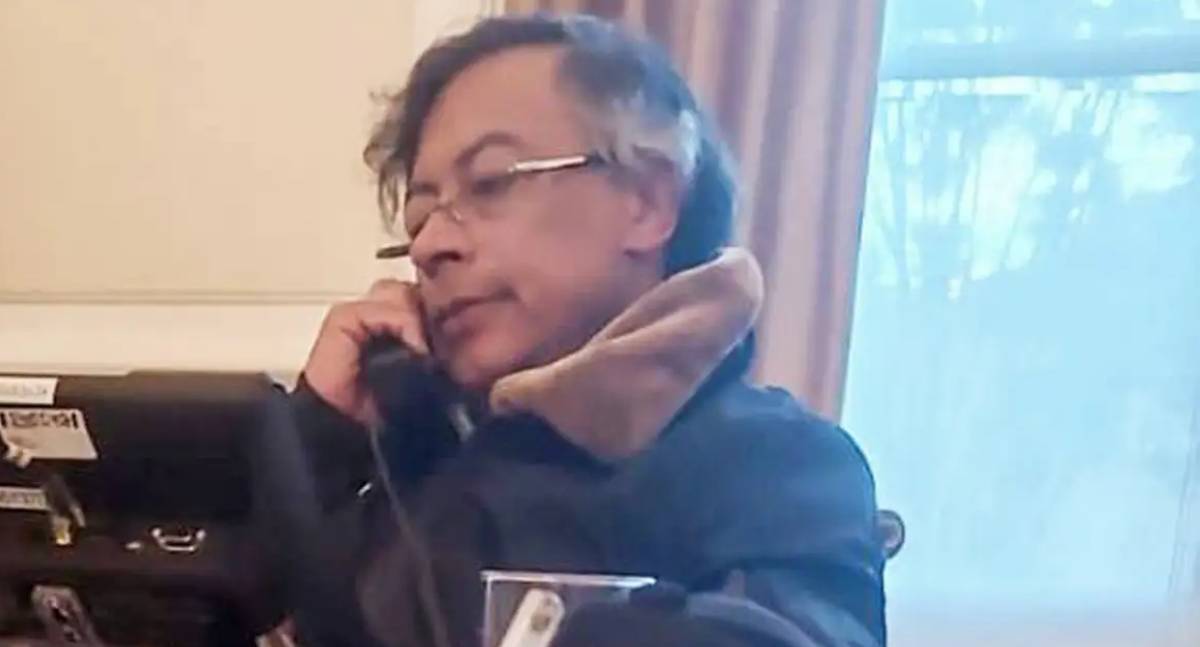 Petro acusa Equador de bombardeio em solo colombiano; Noboa nega