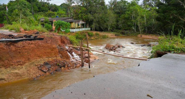 Prefeitura inicia construção de ponte na Estrada de Santo Antônio