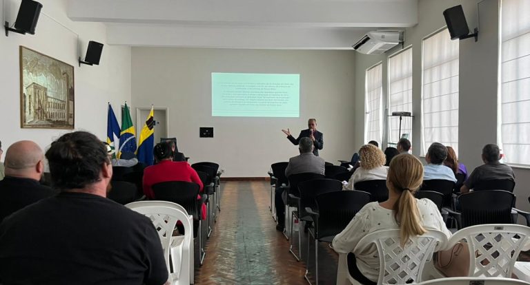 Primeira audiência reúne moradores para definir prioridades