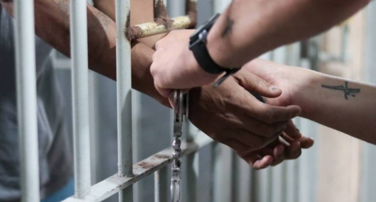 Rapaz invade casa e só é preso depois de passar 15 dias bebendo, dormindo e comendo em RO