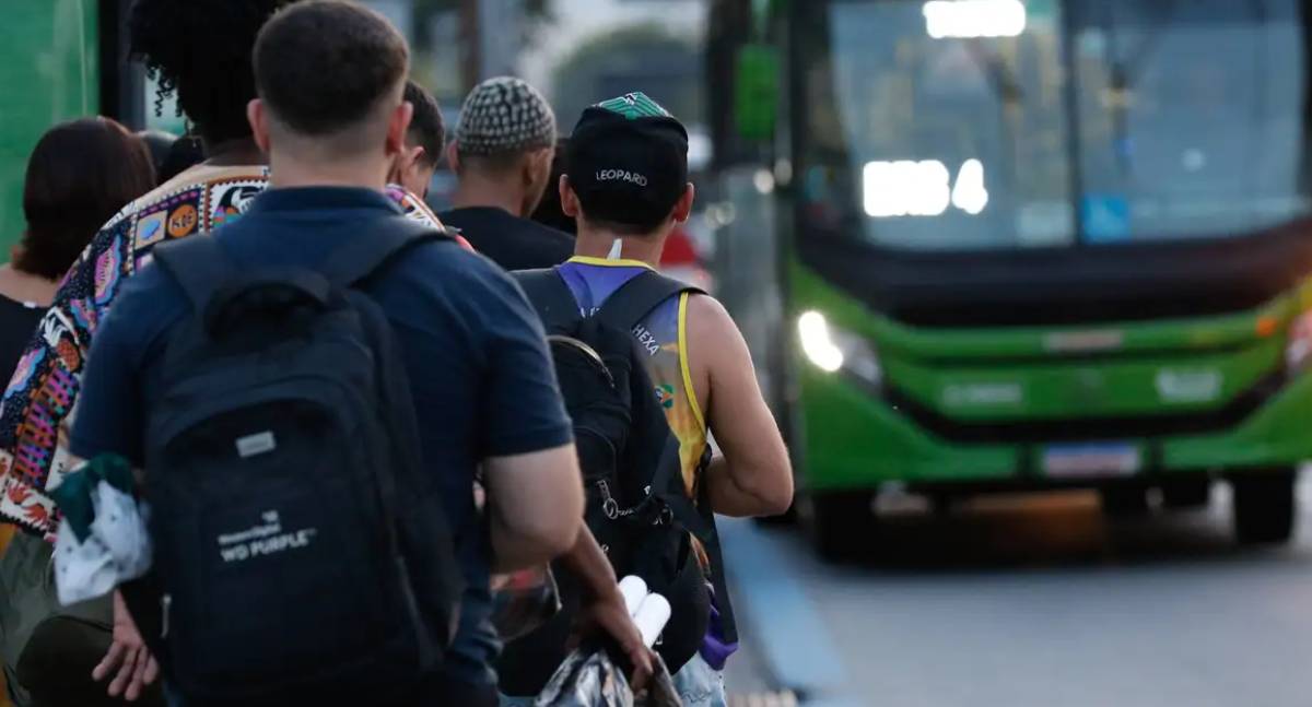 Setor de serviços cresce 0,3% em janeiro e iguala patamar recorde