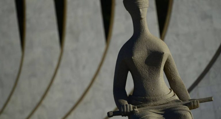 STF corta auxílio-moradia e combustível de juízes e membros do MP