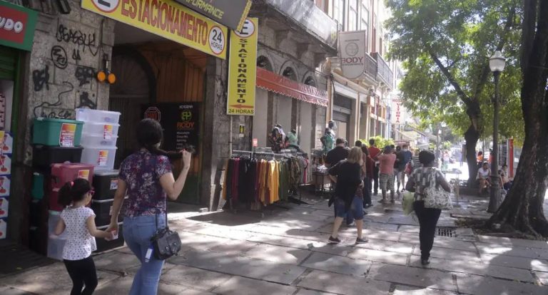 Vendas no varejo crescem 0,4% em janeiro e igualam recorde histórico