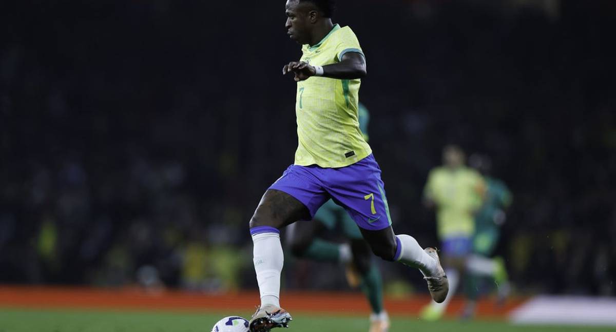 Vinicius Júnior descarta favoritismo do Brasil para a Copa do Mundo