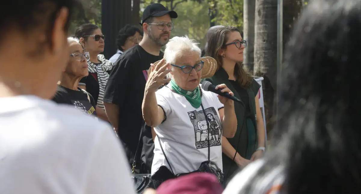 Violência recorde contra mulheres restringe direito de ir e vir, alerta Amelinha Teles