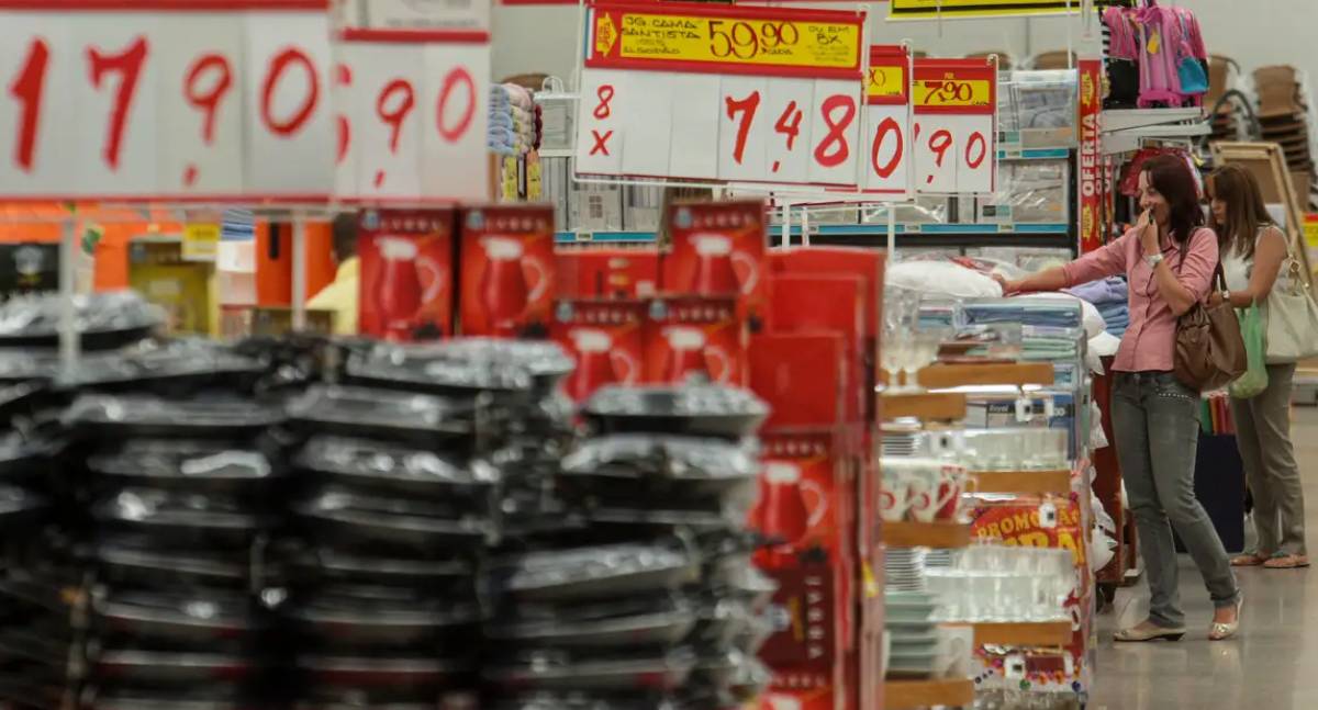 Mercado financeiro eleva previsão da inflação para 4,36% em 2026