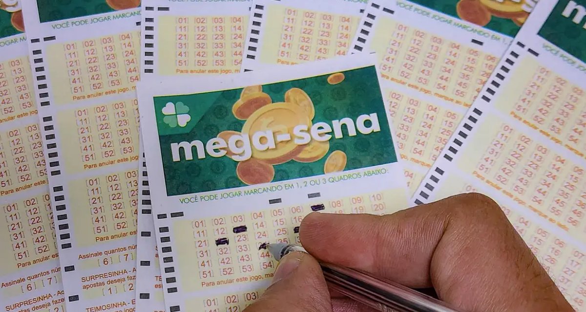 Mega-Sena acumula e prêmio chega a R$ 300 milhões