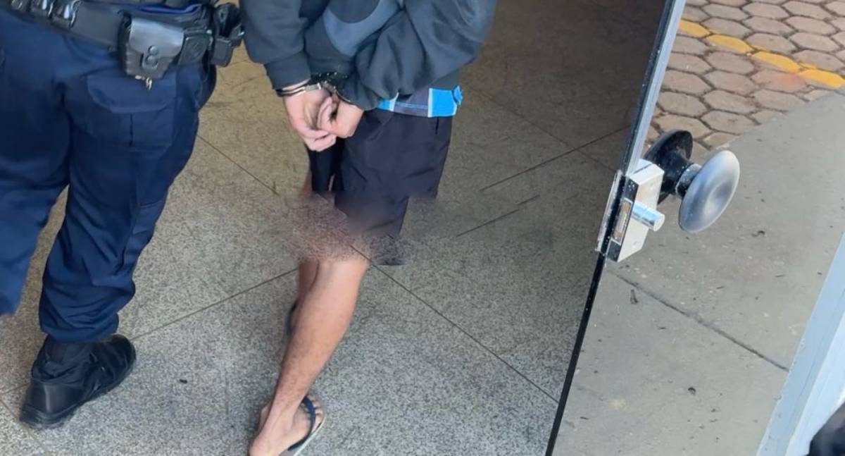Adolescente é apreendido com motocicleta furtada durante patrulhamento em RO