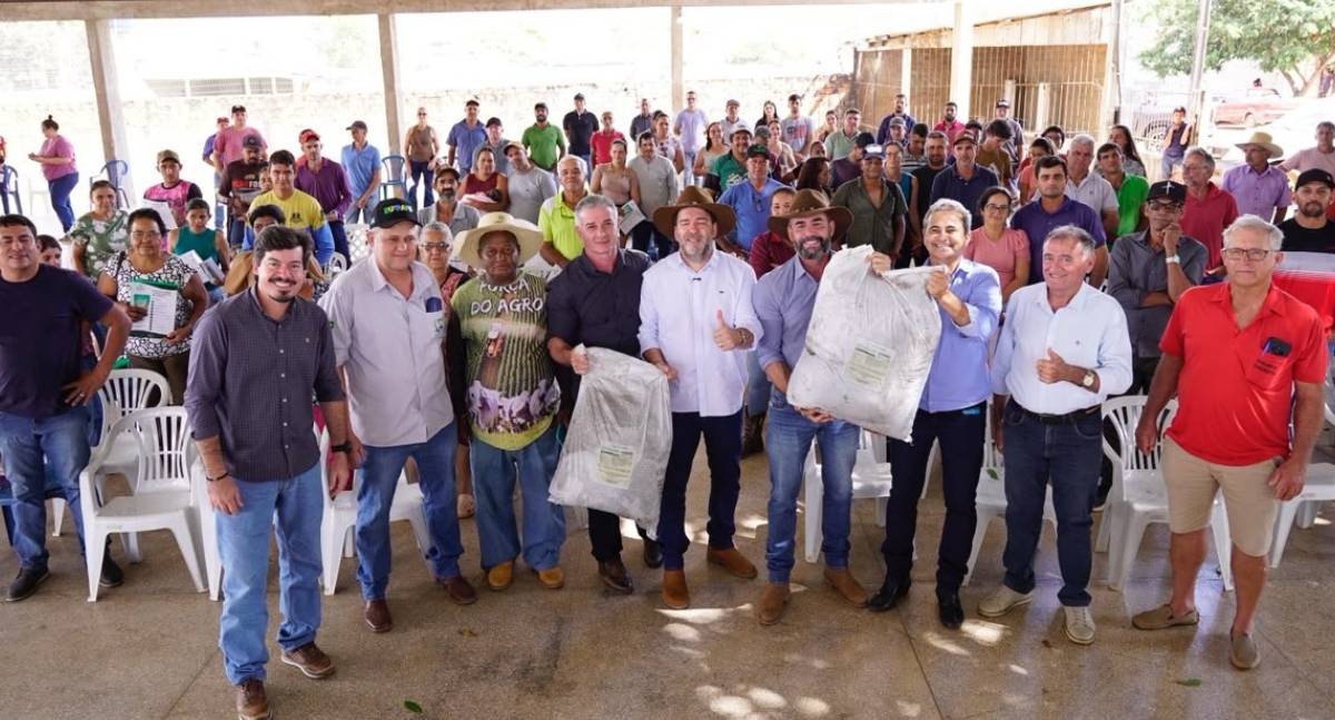 Alex Redano destina emenda parlamentar e garante kits de condicionadores de solo em Alta Floresta d’Oeste