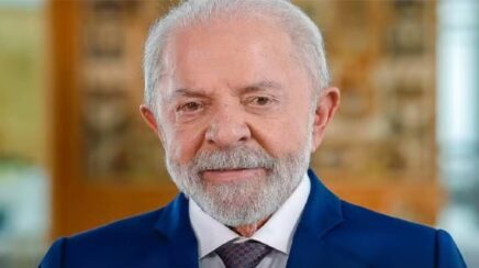 Partido Verde oficializa apoio à pré-candidatura de Lula à Presidência da República