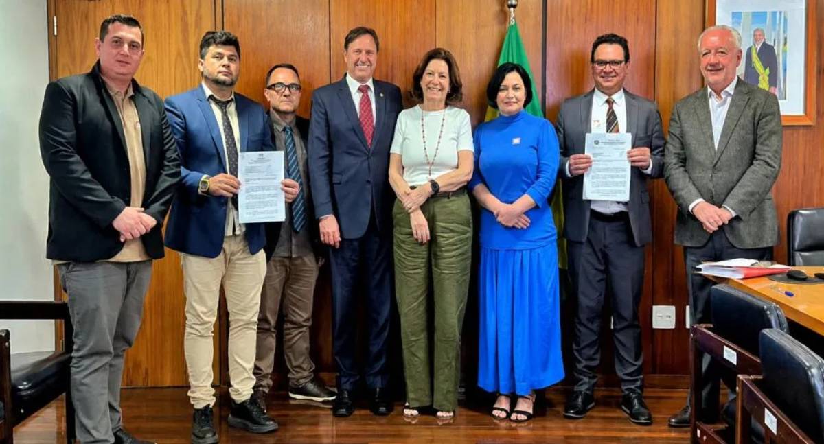 Coluna Espaço Aberto – Cadê a bancada federal? Precisou um ex-senador fazer o trabalho de quem está no mandato