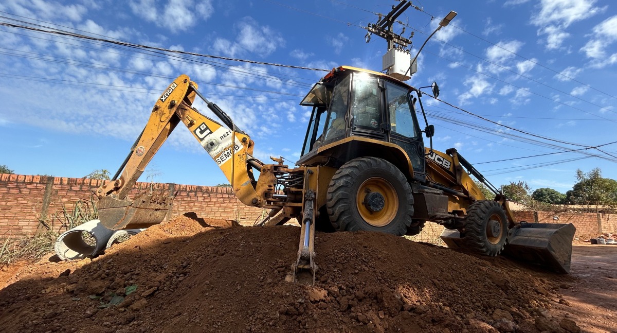 Prefeitura intensifica obras de drenagem em quatro bairros de Porto Velho