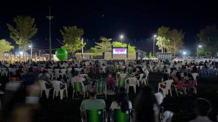 Projeto leva cinema gratuito a praças de Rondônia