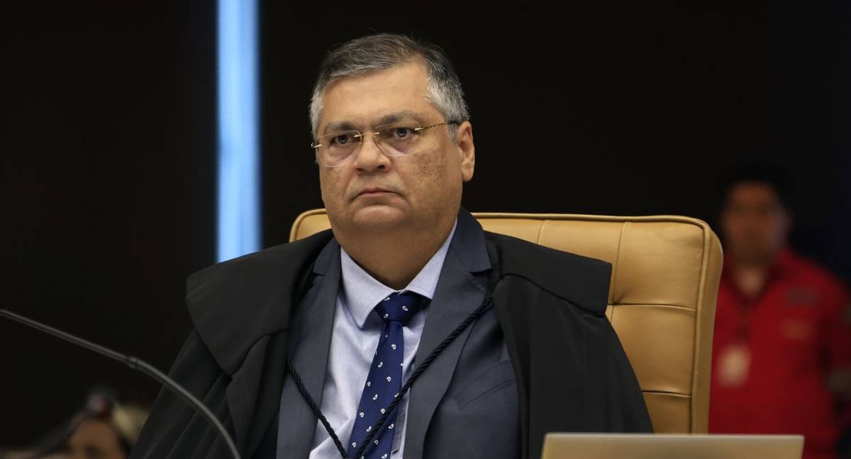 Dino levanta sigilo de investigação que cita Mário Frias e PCC