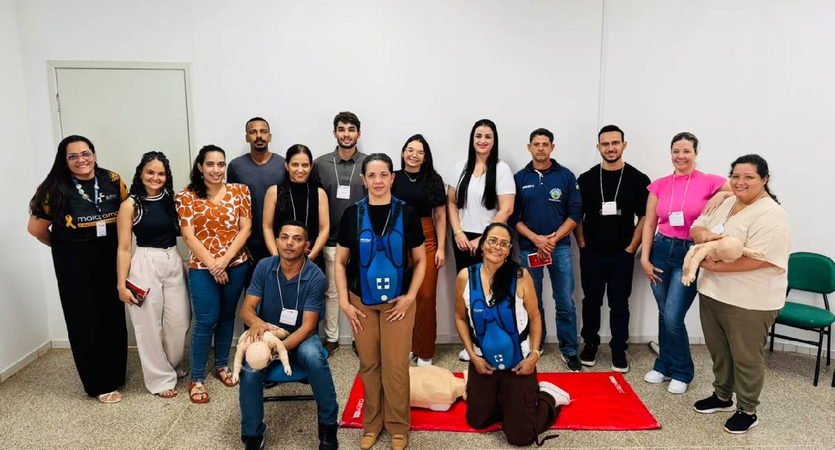 Servidores de hospital municipal participam de capacitação em urgência