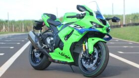 Kawasaki revê conjunto da Ninja ZX-10R para a linha 2027