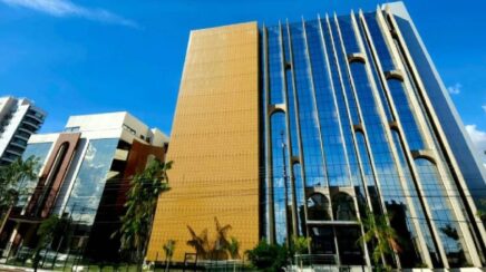 TCE-RO orienta Ariquemes a melhorar pesquisa de preços na educação