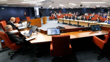 Alexandre de Moraes aponta que combate ao crime organizado exige união institucional e critica aumento de penas