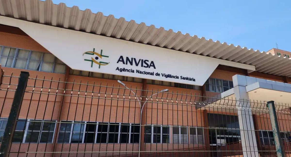 Anvisa determina a apreensão de cosméticos irregulares e sem registro no país