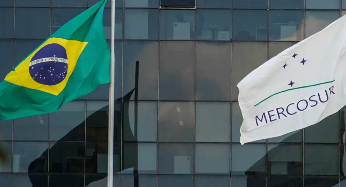 Brasil promulga acordo do Mercosul para impulsionar comércio eletrônico e proibir taxas alfandegárias digitais