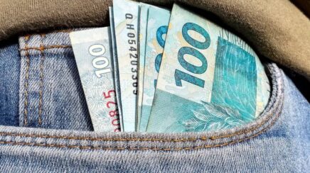 Caixa paga parcela de agosto do Bolsa Família para beneficiários com NIS final 4