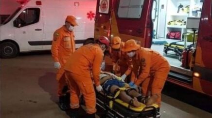 Colisão entre duas motocicletas deixa ferido no bairro Cristo Rei em São Miguel do Guaporé