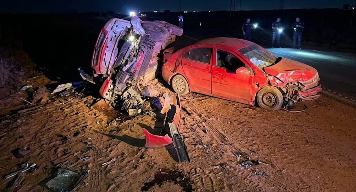Colisão frontal entre carros na zona rural deixa motorista ferida e causa tombamento de veículo em RO