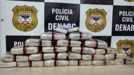 DENARC prende foragido do Acre com 20 quilos de skunk em Porto Velho