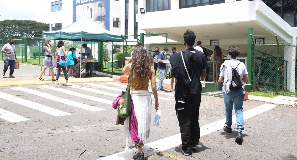 Desenrola Fies 2026 oferece renegociação de dívidas estudantis até 16 de setembro